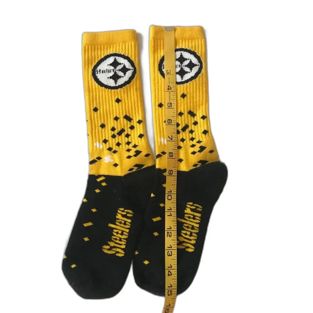 Pittsburgh Steelers For Bare Feet Men's Spray Zone Crew Socks NFL LARGE 10-13 ?